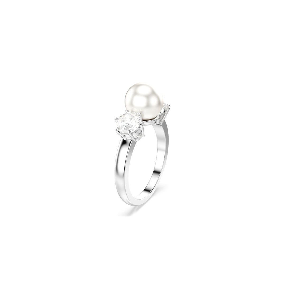 Timeless Pearl and Diamond Elegance Ring