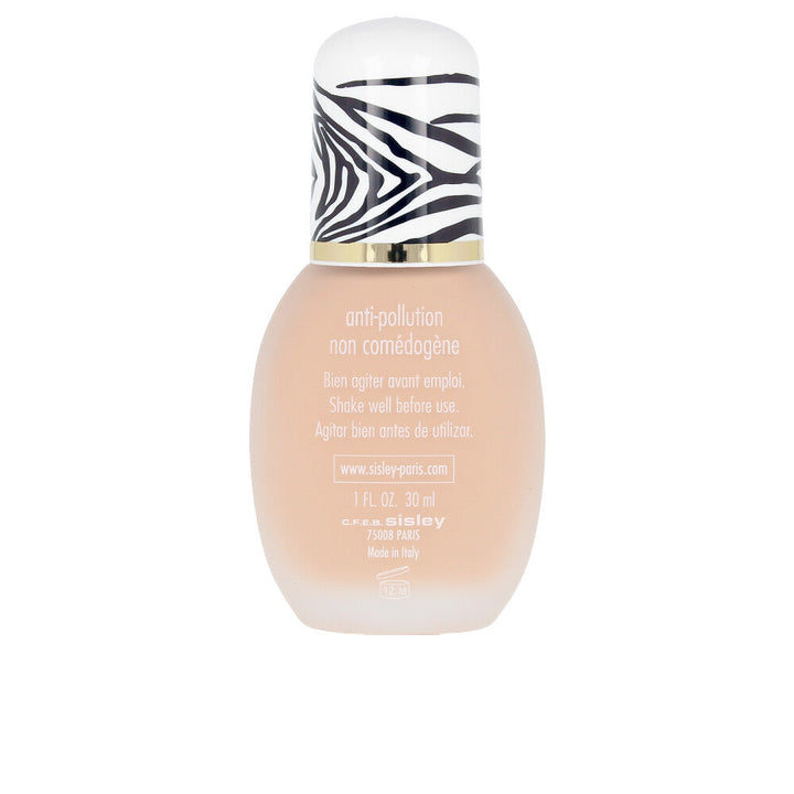30 ml cosmetic bottle of lightweight radiant fluid foundation, shade 3C Natural