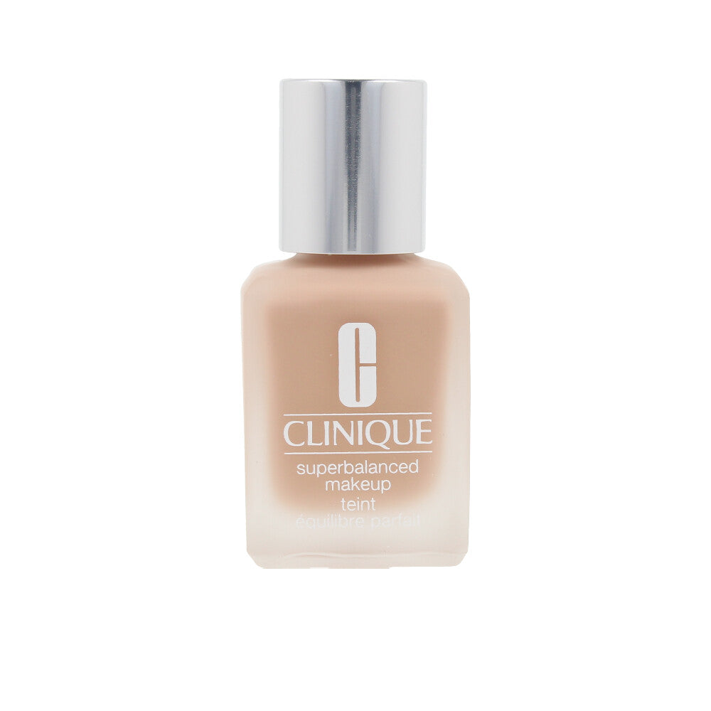 30 ml tube of liquid foundation in shade 06 Linen, Unisex makeup
