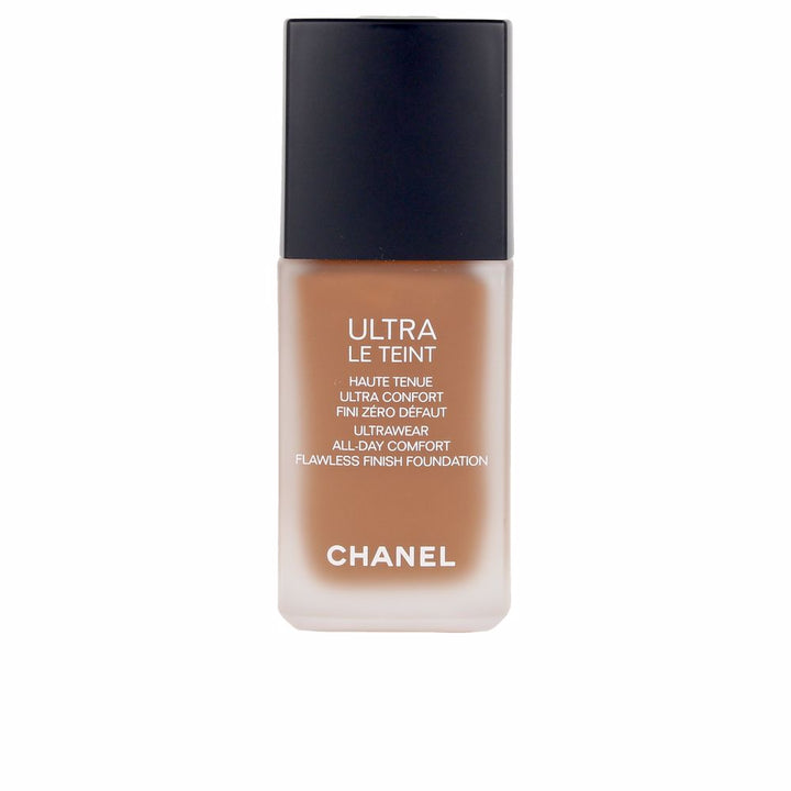 30 ml pump bottle of lightweight liquid foundation, shade b140, satin finish