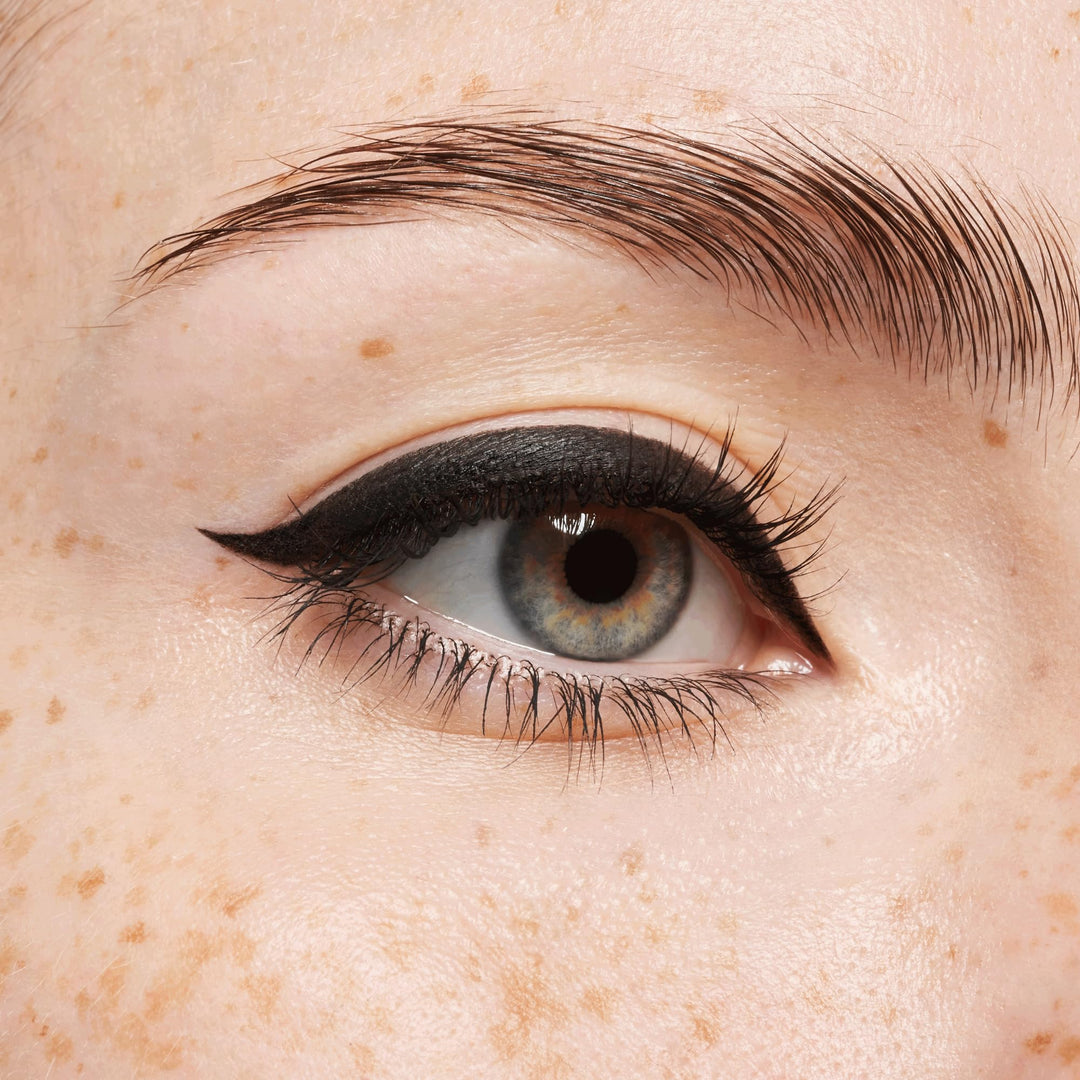 Slim rosy copper gel eye pencil, waterproof, compact tip, Unisex