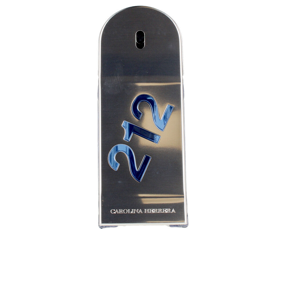 150 ml skateboard-shaped bottle; woody fougère fragrance for Man