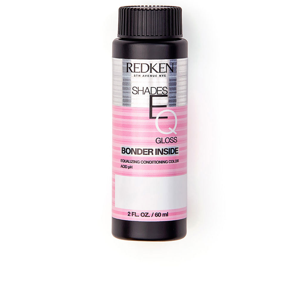 Three 60 ml bottles of ammonia-free acidic semipermanent hair colour treatment