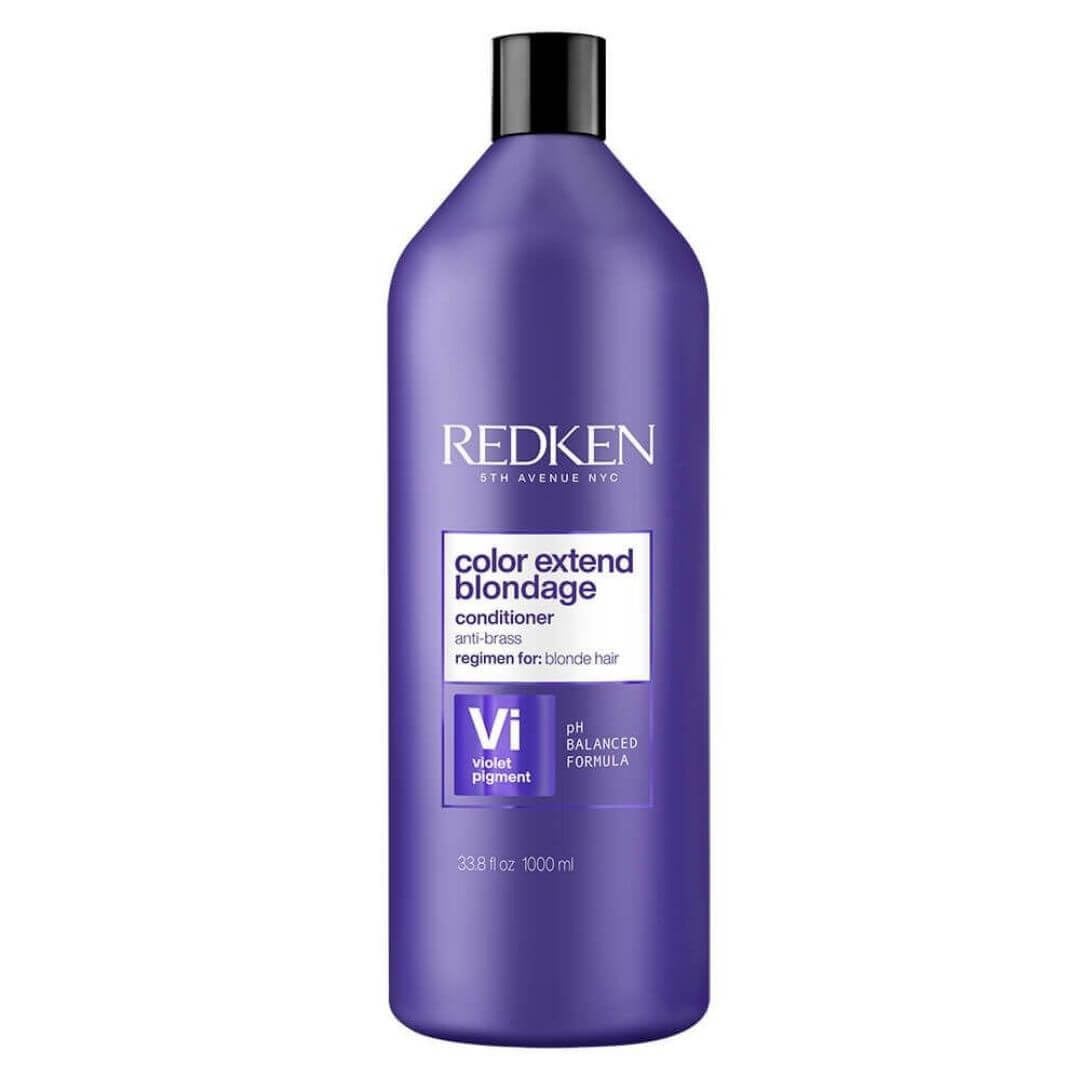 Tube of strengthening conditioner for damaged, colour-treated hair, 250 ml