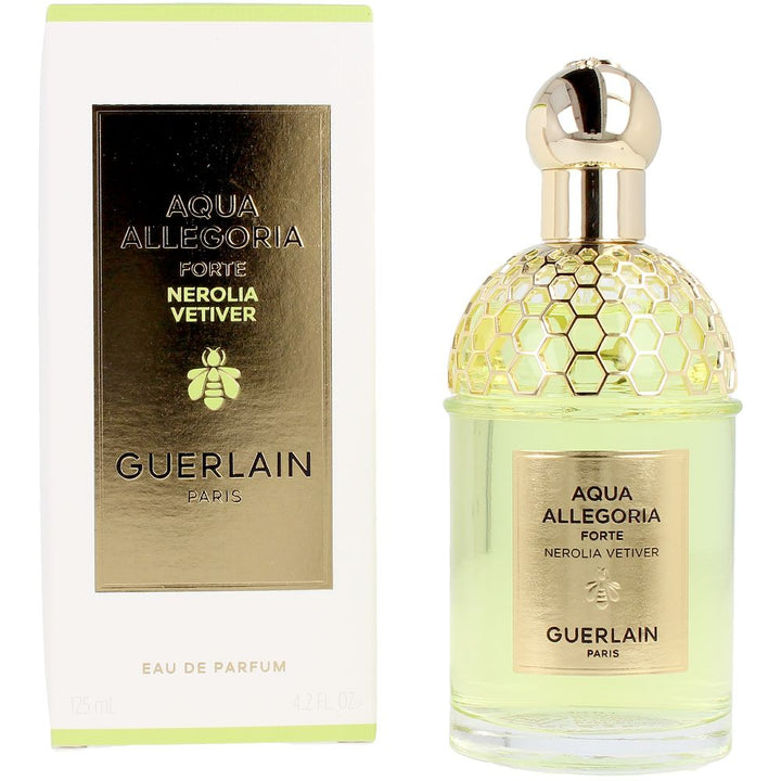 Clear spray bottle of Neroli and Vetiver Eau de Parfum, 125 ml, Unisex