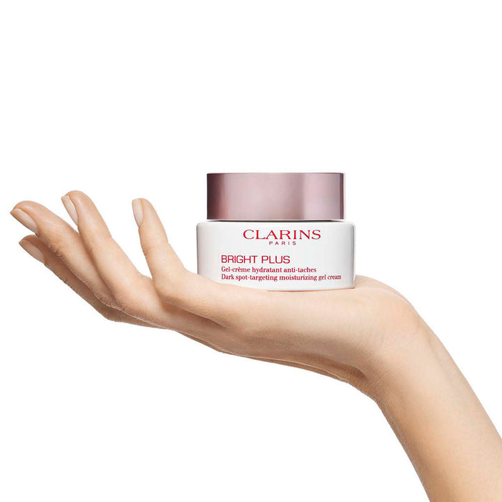 50 ml translucent jar of light gel-cream for brightening and mattifying skin