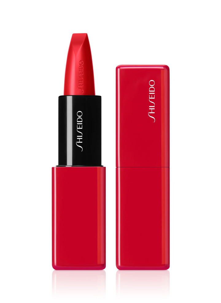 Satin longwear lip colour in deep rose shade, 3.30 g stick with tapered tip
