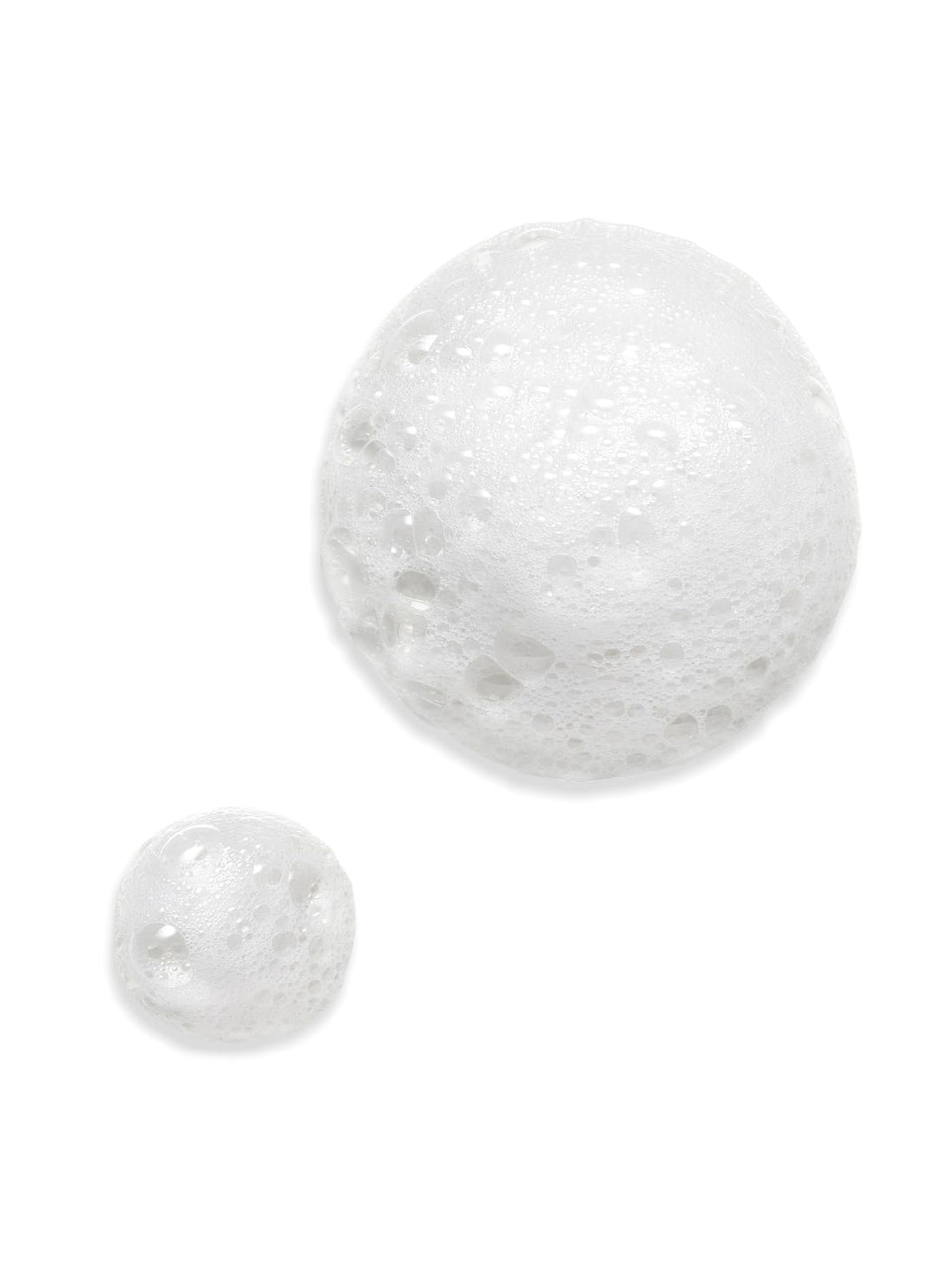 125 ml foaming purifying cleanser in white tube with clay and seaweed details