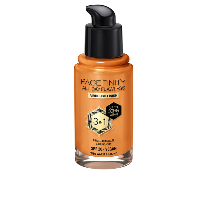 30 ml tube of warm praline 3‑in‑1 matte foundation, Unisex shade
