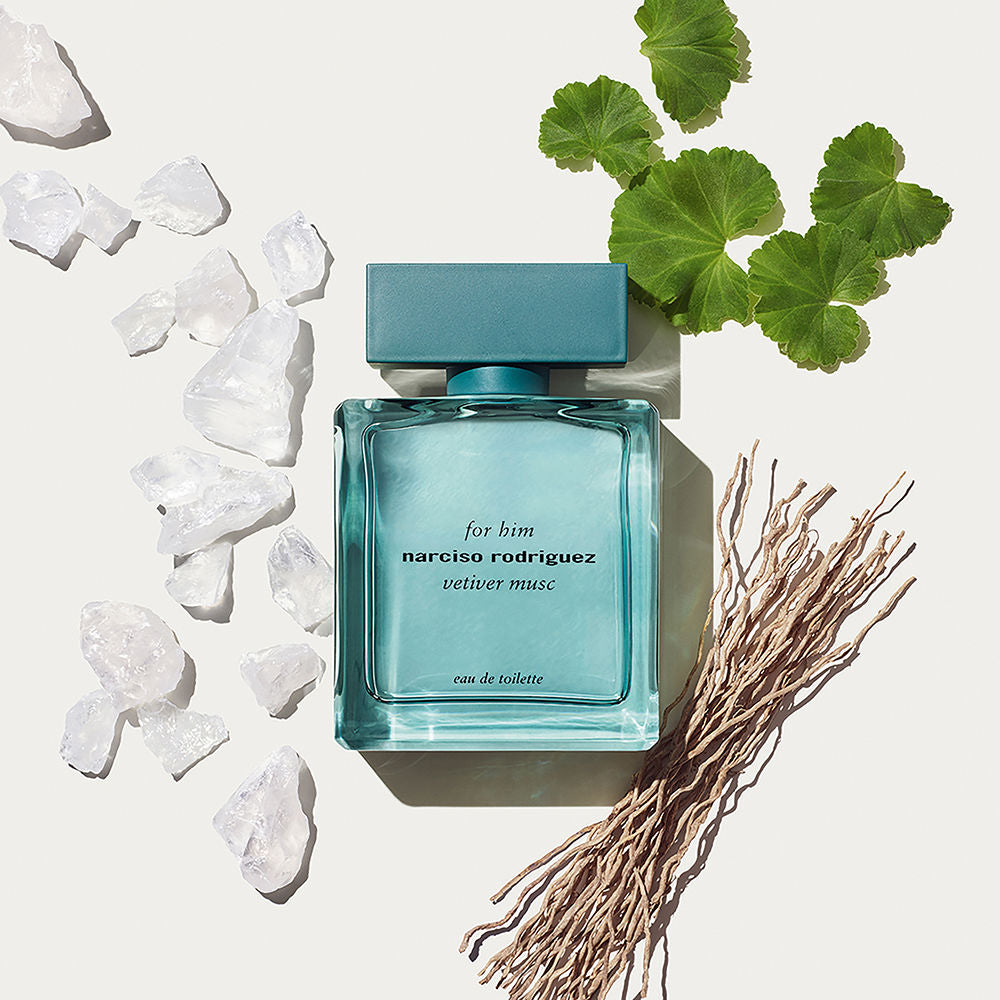 Sea‑green transparent bottle of Vetiver Musc Eau de Toilette, 50 ml