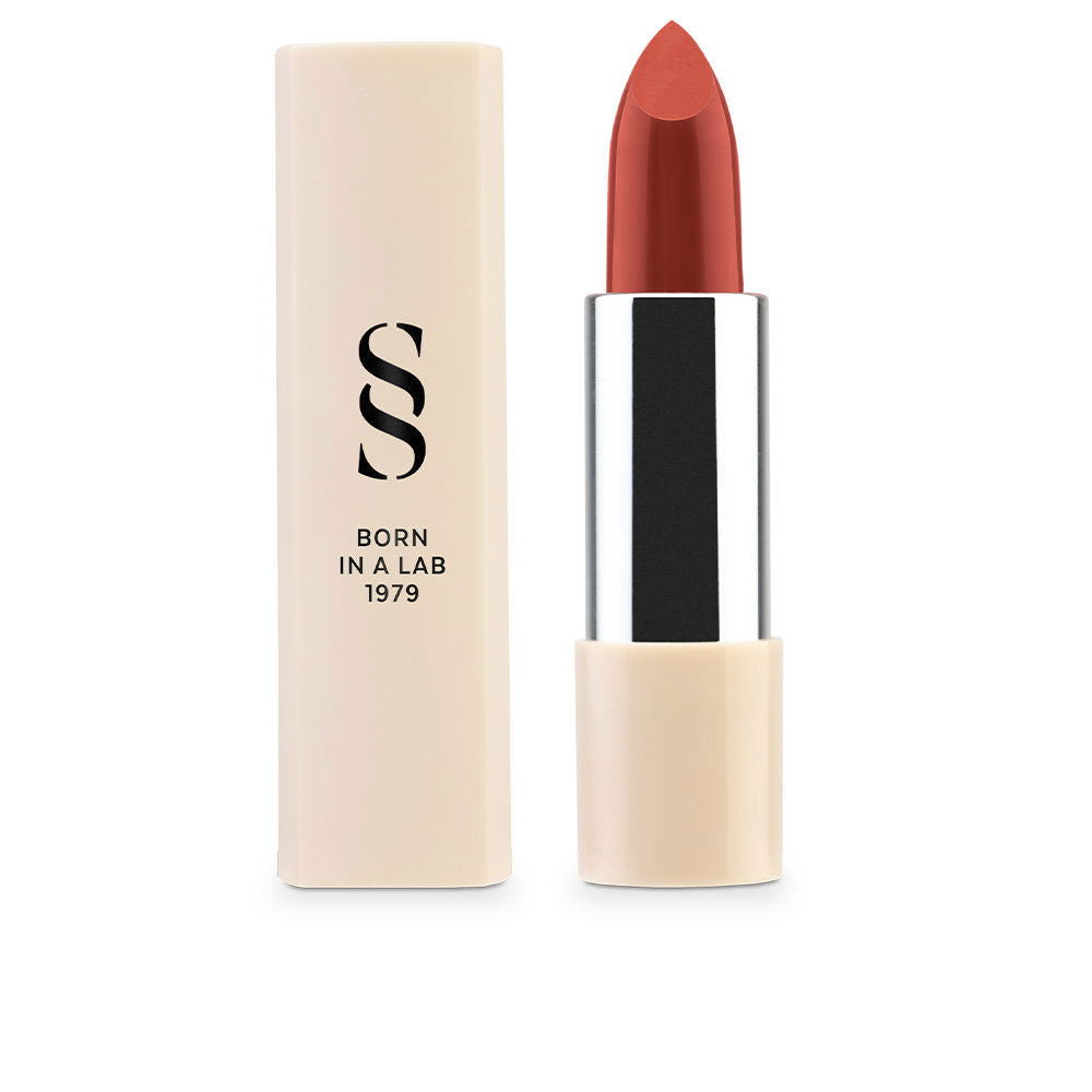 Sheer glossy lipstick bullet, warm rose shade, 3.5 ml tube