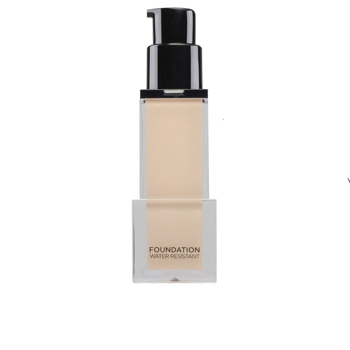 35 ml liquid foundation in shade Natural, pump vial, smooth dewy finish
